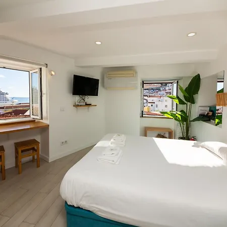 Appartement Stunning River View In Historic Alfama *